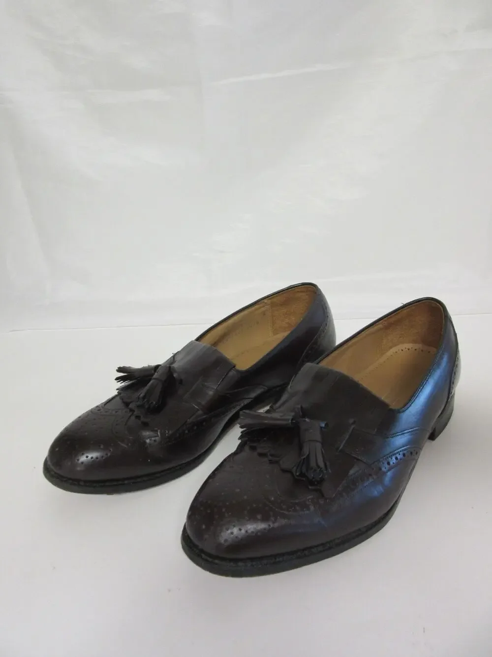 JOHNSTON & MURPHY Heritage Men's 9 Dark Brown Leather Wingtip Tassel Loafer USA